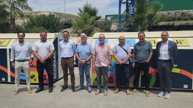 Una app de reciclaje por puntos: menos tasa de basuras para los municipios que más usen ecoparque