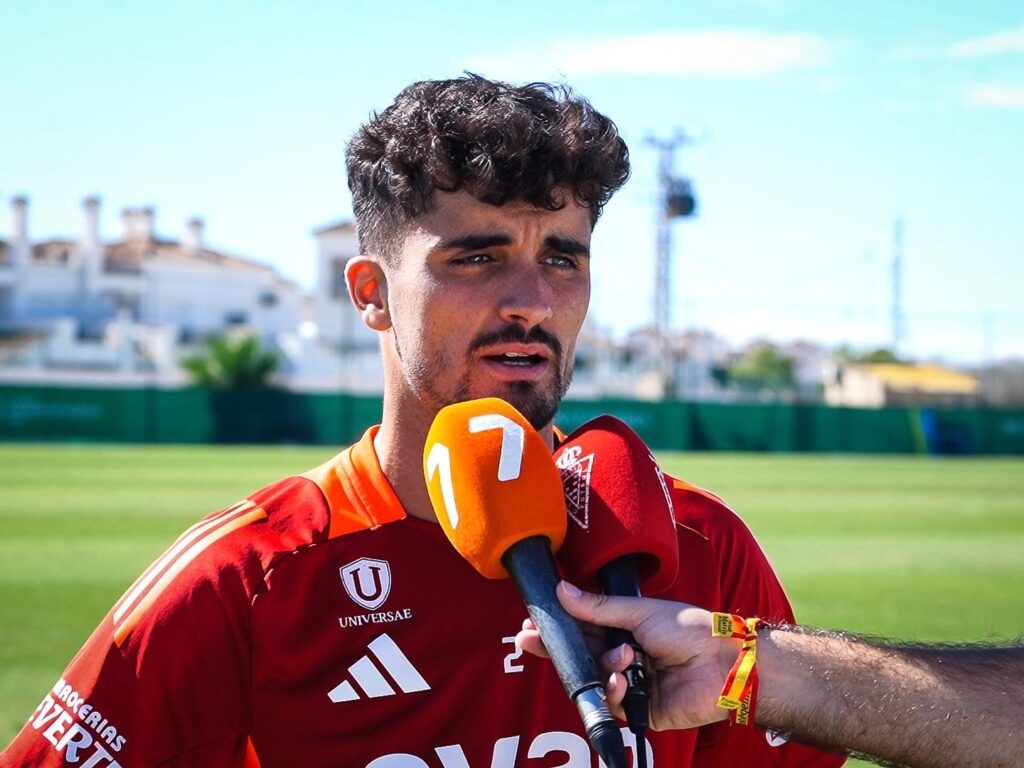 Jorge Mier renueva con el Real Murcia, con el que volverá a competir en la Primera RFEF