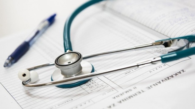 Sanidad y la UV firman el convenio para prácticas de alumnado en hospitales y centros sanitarios