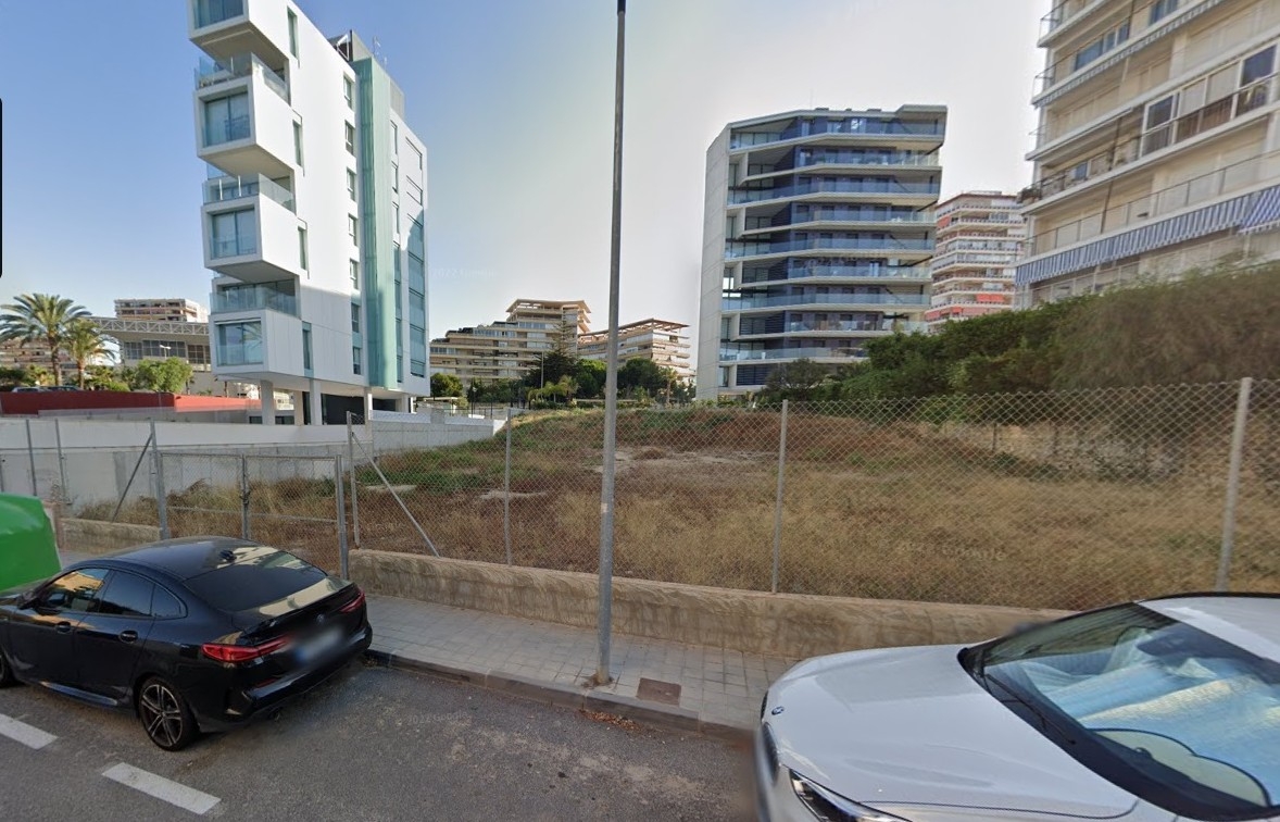El residencial de lujo se abre paso en La Almadraba de Alicante: Injags lanza 7 viviendas desde 900.000€ 