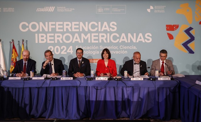 Países iberoamericanos acuerdan reconocer títulos de educación superior y fomentar la movilidad 