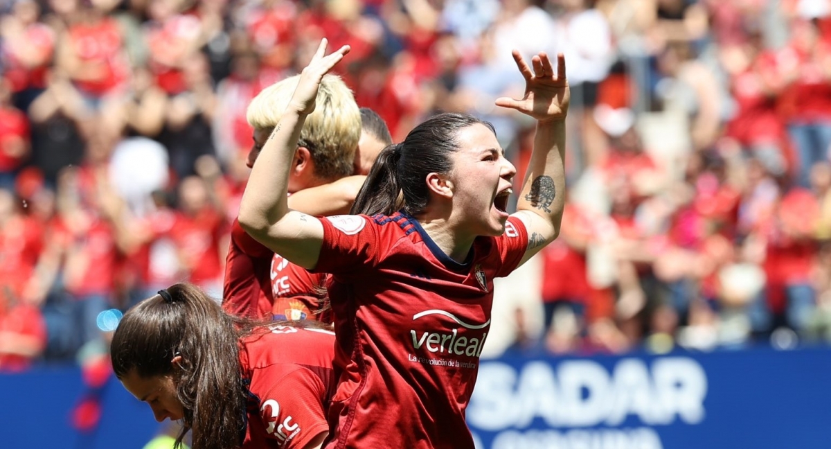 Aitana Zumarraga celebrando un gol con el Osasuna. - Foto: OSASUNA DE PAMPLONA