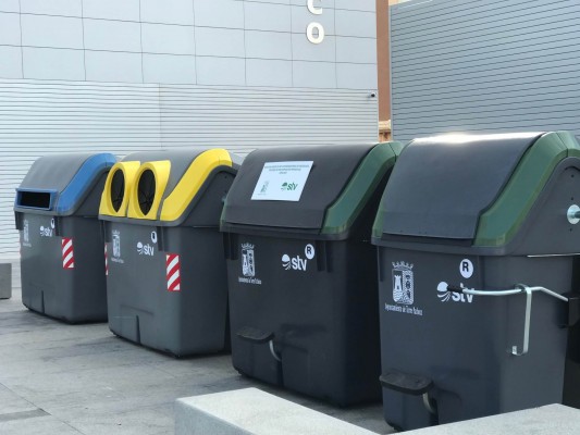 Torre Pacheco contrata a Contenur para el suministro de los contenedores de basura