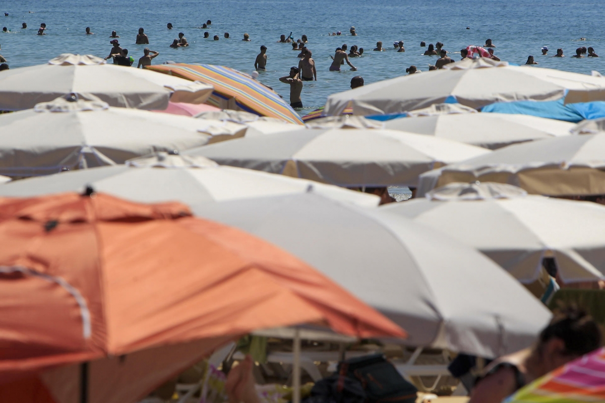 Fallece un hombre de 53 años por un golpe de calor en Alicante