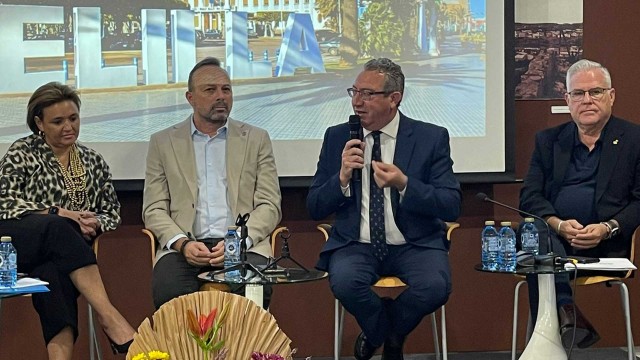 Toni Pérez defiende en Melilla que Benidorm 