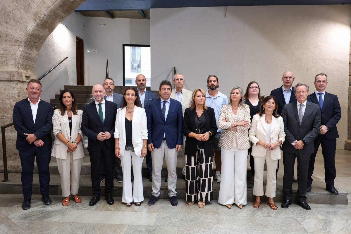 Casi 1.500 jóvenes se benefician de los avales del IVF para comprar su primera casa, con un coste medio de 115.000 euros