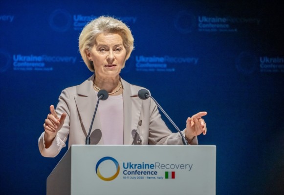 Von der Leyen supera la moción de censura de eurodiputados de ultraderecha con apoyo de PPE, Socialistas y liberales