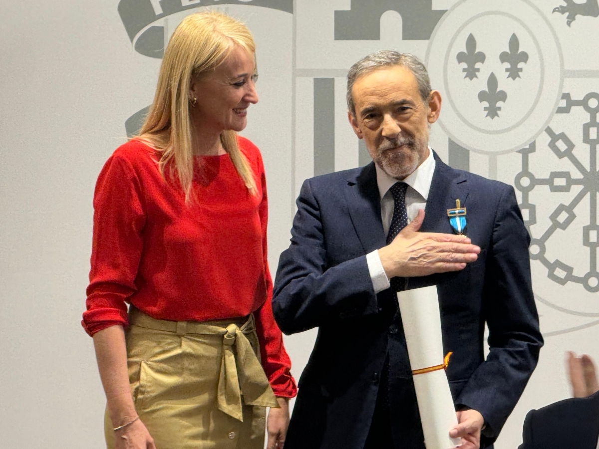 Francisco Jiménez junto a Mariola Guevara