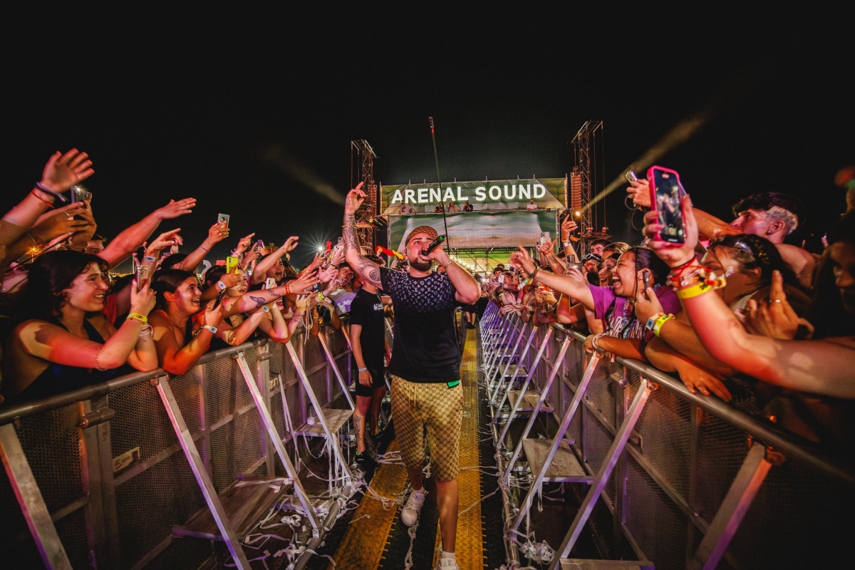 El Arenal Sound celebra su 15º aniversario: Jhayco, Melendi, Bad Gyal y Aoki, estrellas del cartel