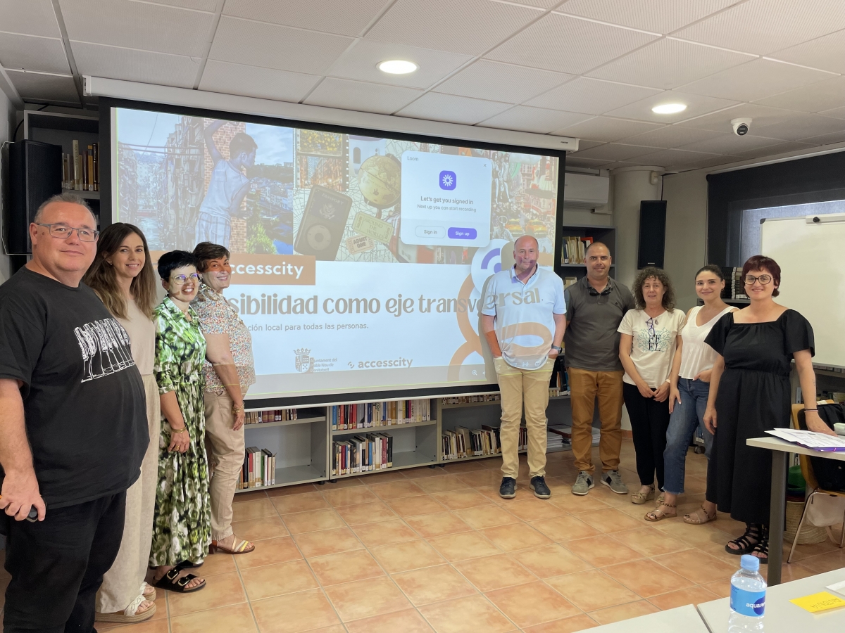 El Poble Nou de Benitatxell forma a su personal y al sector privado hacia un turismo más accesible e inclusivo