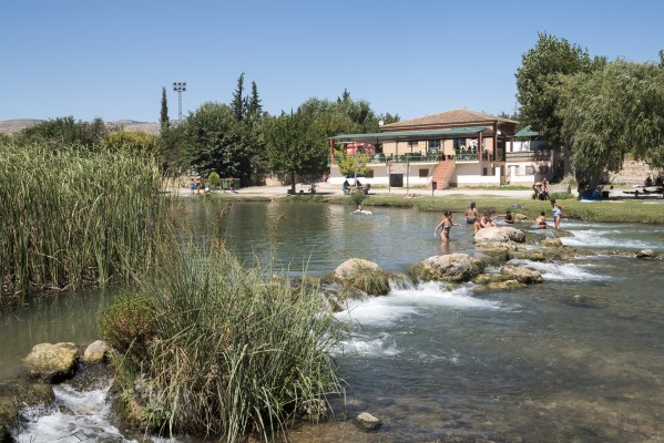 Municipios valencianos en riesgo de despoblación reciben hasta 5.000 euros para impulsar el turismo