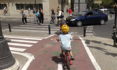 CSIC y UPV desarrollan un sistema para medir con precisión las emisiones del tráfico urbano 