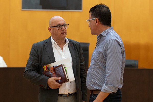 El concejal de Vox consigue la dedicación exclusiva en el Ayuntamiento de Benidorm