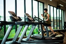 La moda de ponerse en forma: el fitness se asienta en Castelló con 35 nuevos gimnasios en solo medio año