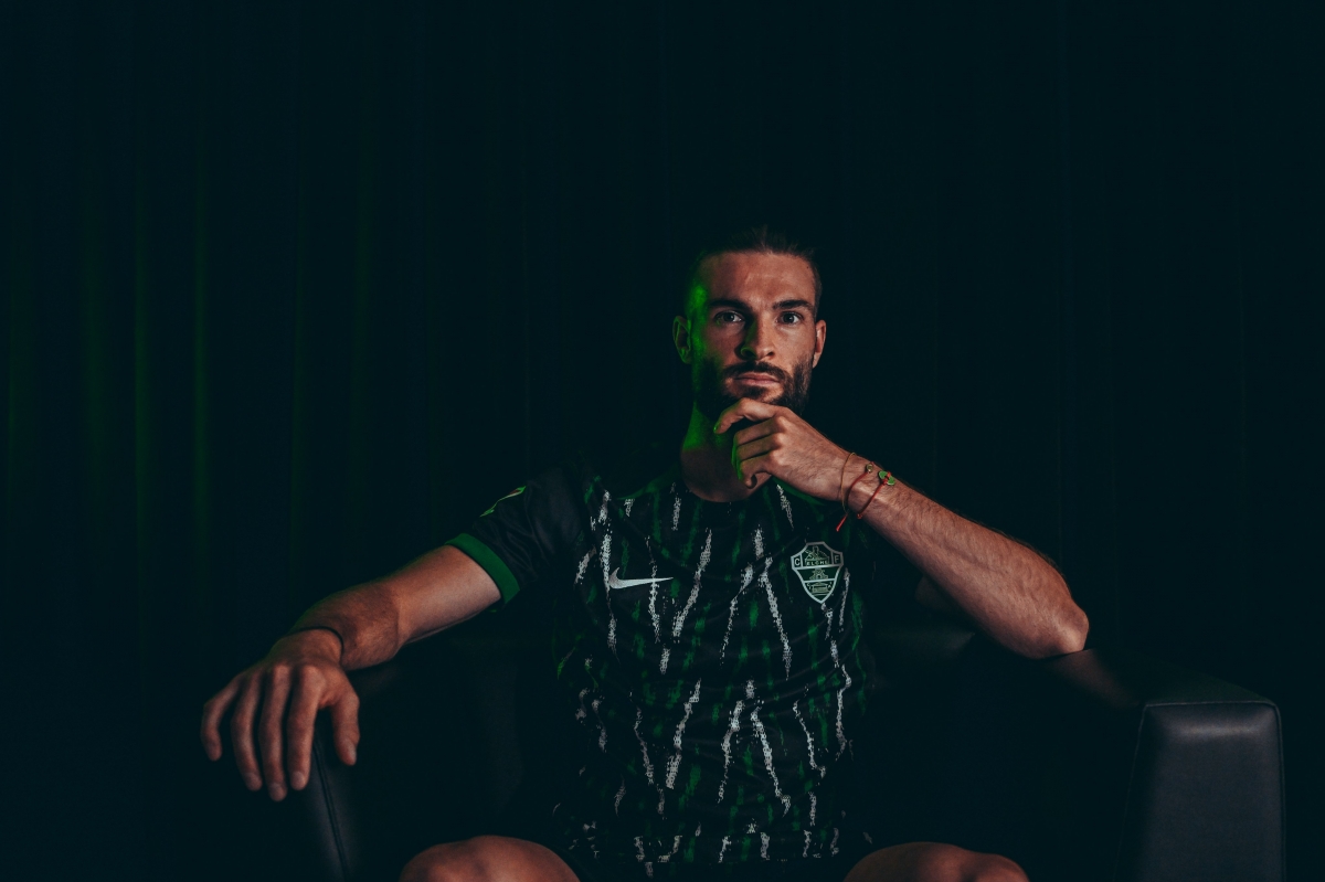 Léo Petrot cambia de verde