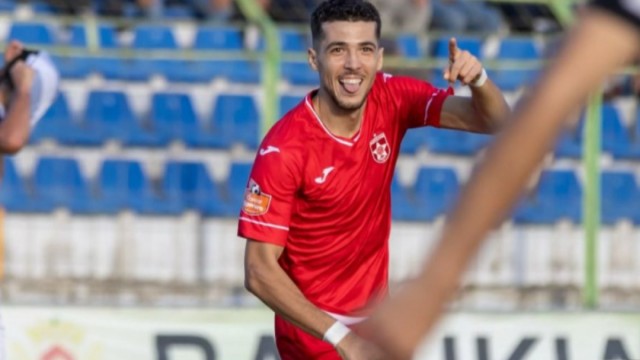 El extremo albano kosovar Agim Zeka se incorpora al Murcia en Primera RFEF