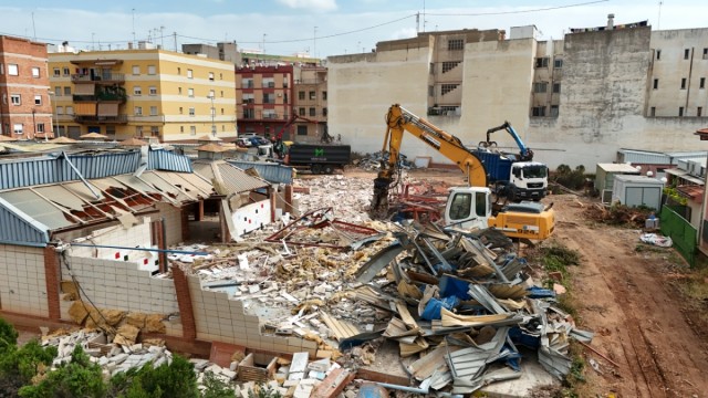 Onda ultima la demolición del antiguo Sambori para dar paso a la nueva escuela infantil 
