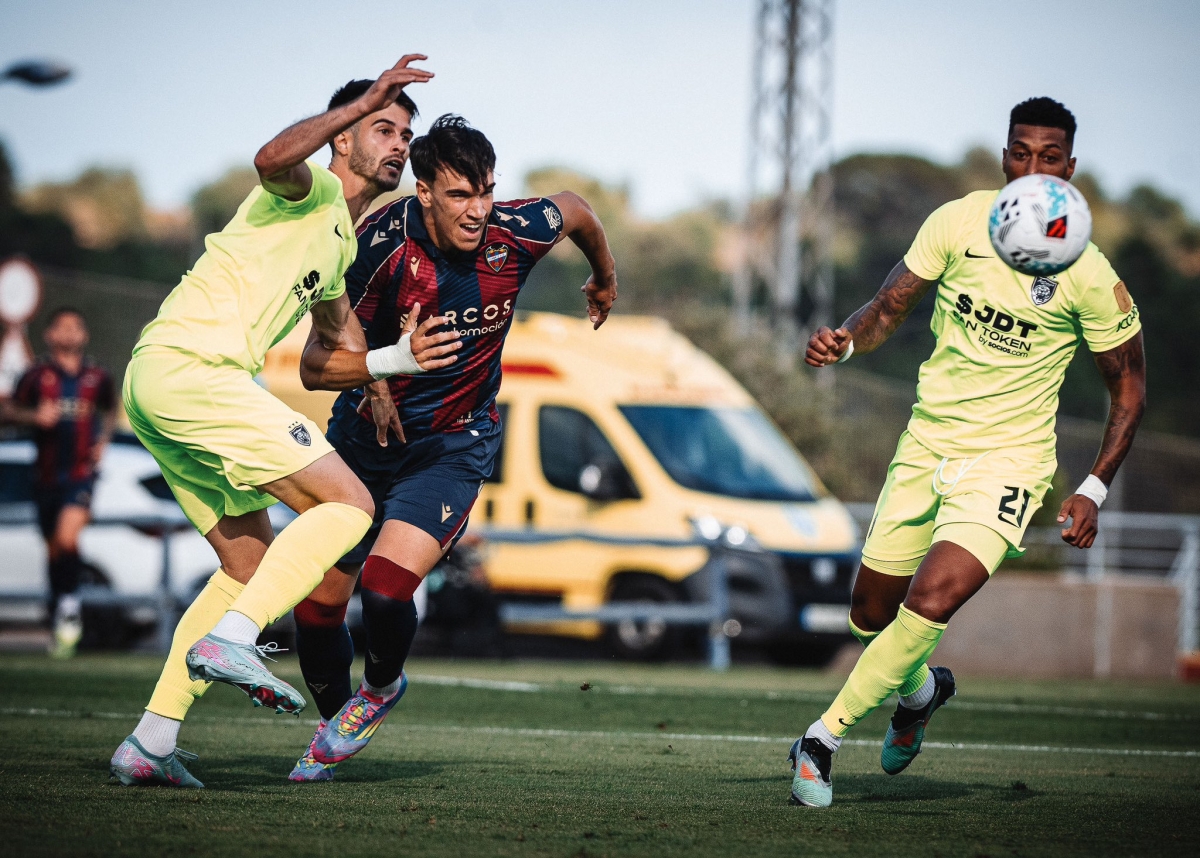 Estreno sin goles del Levante, que da pistas sobre su idea de juego ante el Johor