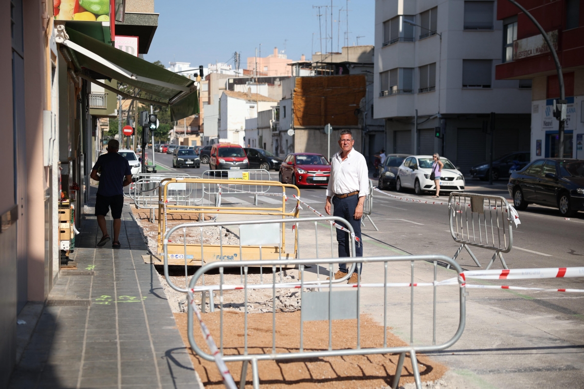 Burriana renueva la Ronda Pere IV para mejorar el abastecimiento, la accesibilidad y la seguridad de los ciclistas