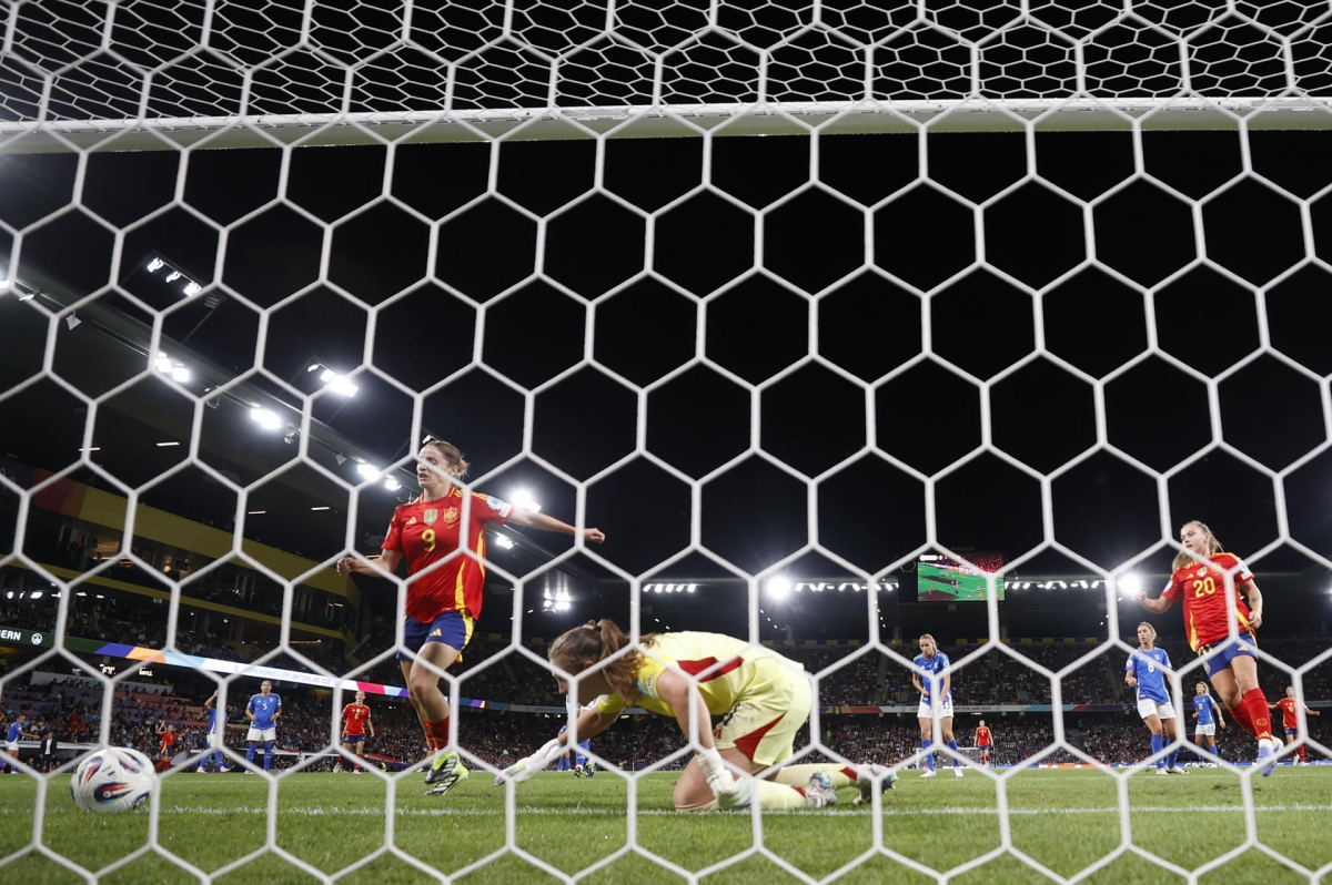 España firma un arranque notable para aumentar sus esperanzas en la Eurocopa Femenina