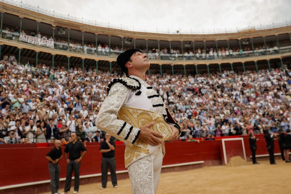 El torero Enrique Ponce se despide en València tras 34 años en los ruedos