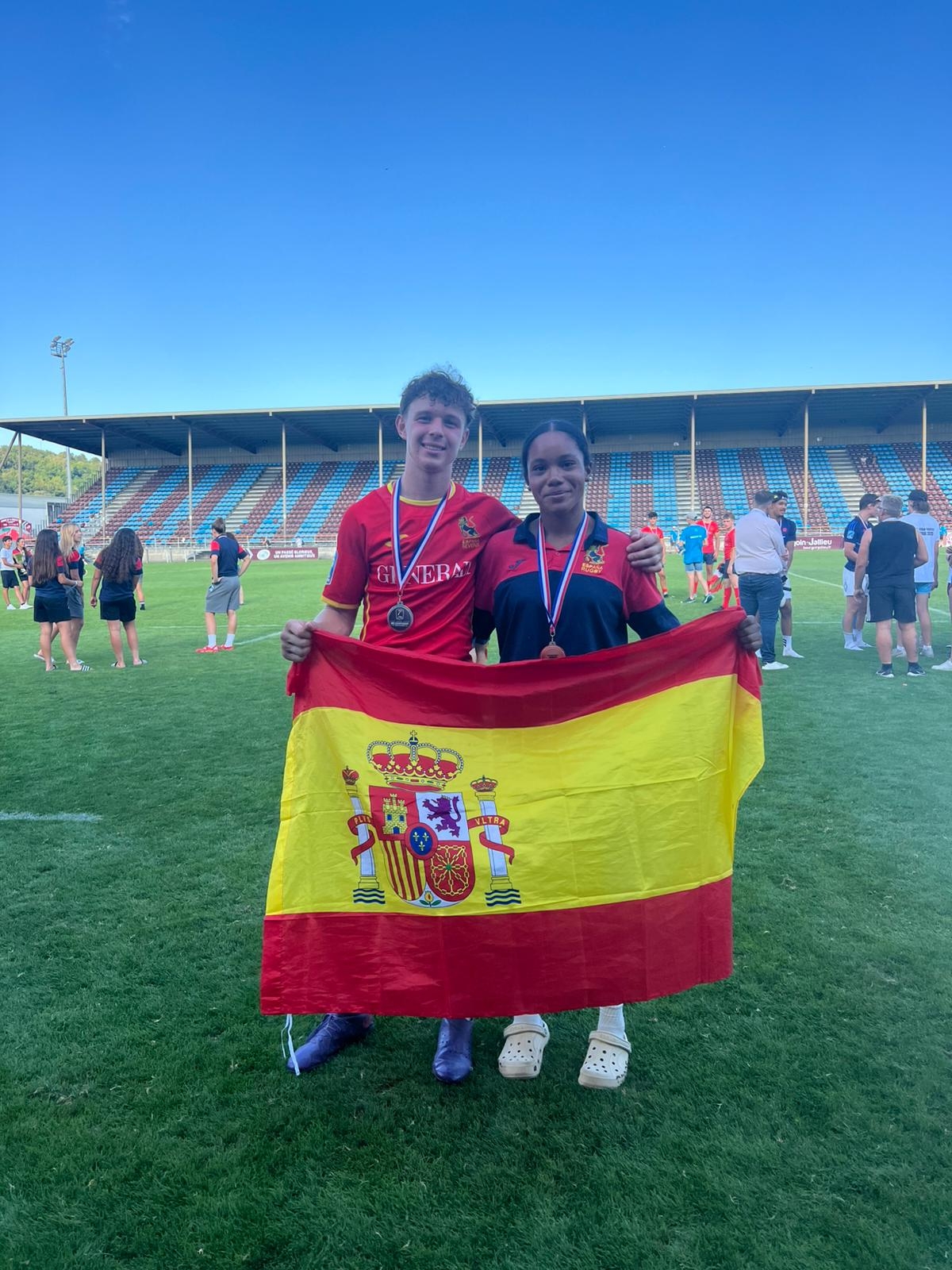 Los jugadores del CAU Carmen Nwatu y Lucas Gil, oro y plata en los Europeos 7s M18 con España