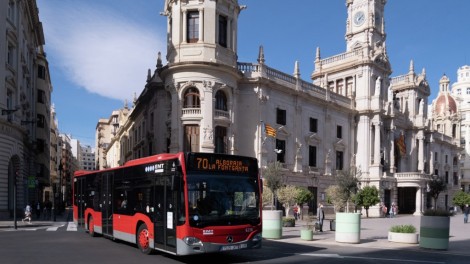La EMT circuló más lenta y uno de cada cuatro Cercanías no llegó a su hora este verano