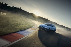 IONIQ 6 N debuta en el Festival de la Velocidad de Goodwood y establece una nueva referencia 