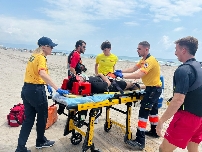 Castelló refuerza la coordinación de sus servicios de emergencias con un simulacro en la playa del Gurugú 