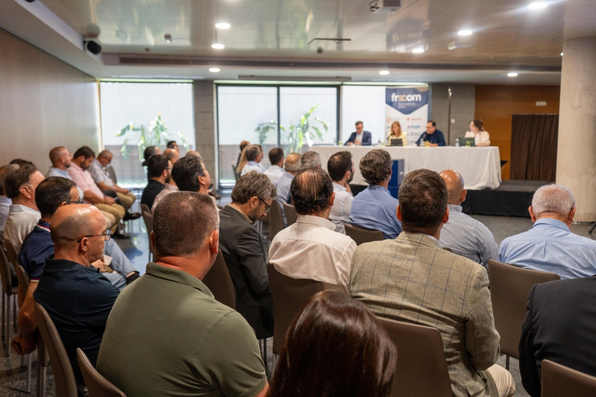 El sector regional de la construcción esperar cerrar el año con 752 millones invertidos en obra pública y 27.800 viviendas vendidas
