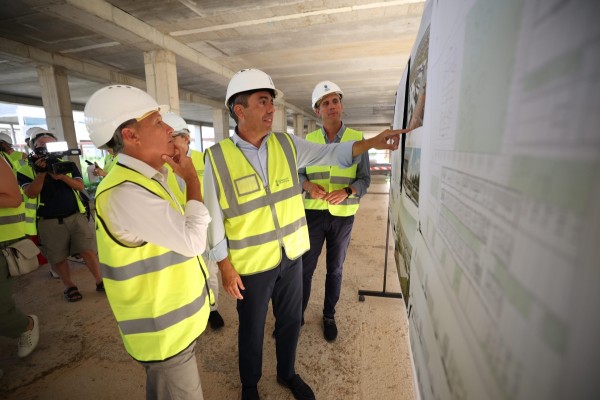 Mazón dice que el Consell cumple con los proyectos que merece Burriana como el nuevo IES Jaume I