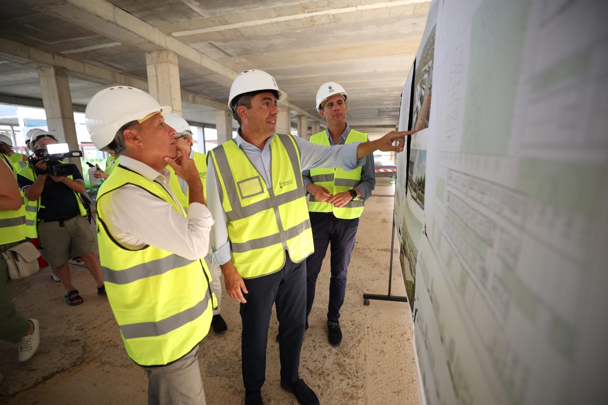 Mazón dice que el Consell cumple con los proyectos que merece Burriana como el nuevo IES Jaume I