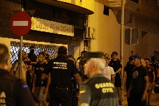 Detienen en Barcelona al líder del movimiento ultra que incitaba a "cazar inmigrantes" en Torre Pacheco