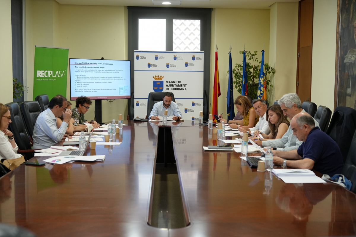 Los ayuntamientos de Reciplasa articulan más de 20 bonificaciones para aliviar el impacto de la tasa de residuos 