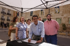 Ens Uneix recoge firmas para la reforma electoral sin dinamitar su pacto con el PP y con un PSPV tensionado por Torró