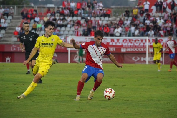 El peor visitante contra el cuarto peor local