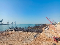 PortCastelló avanza en las obras de acondicionamiento del muelle transversal exterior