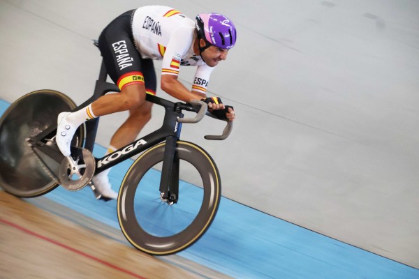 Sebastián Mora e Isabel Ferreres, entre los 19 españoles en los Mundiales de Ciclismo en Pista 