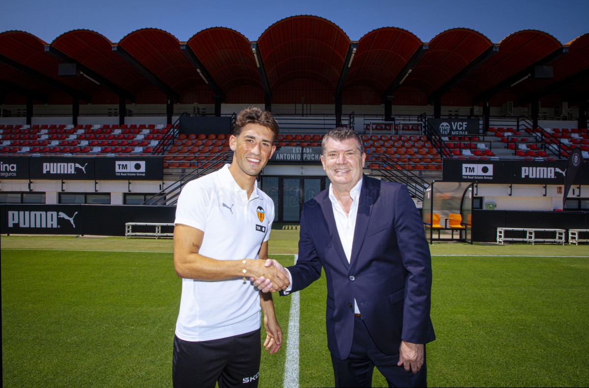 El Valencia CF renueva a Jesús Vázquez hasta 2028