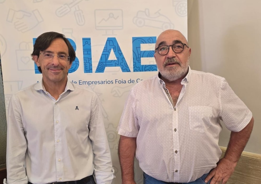 El Puerto también se ofrece a la industria de la Foia de Castalla como canal de salida de sus productos