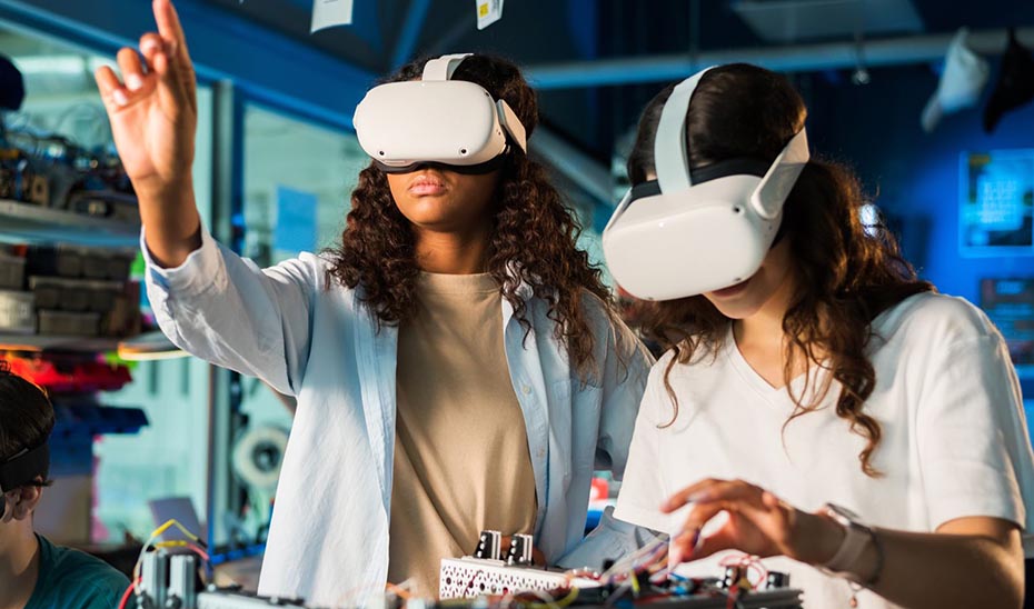 Realidad virtual inmersiva para sentir, ver y escuchar el acoso que sufren las mujeres