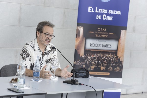 Roque Baños repasa su carrera ‘de cine’ con El Litro de Buñol: “El sentimiento de banda es para siempre”