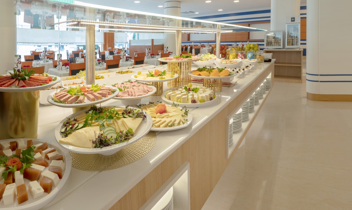 Hoteles RH refuerza su compromiso en  sostenibilidad con la certificación Gold de The  Pledge on Food Waste 