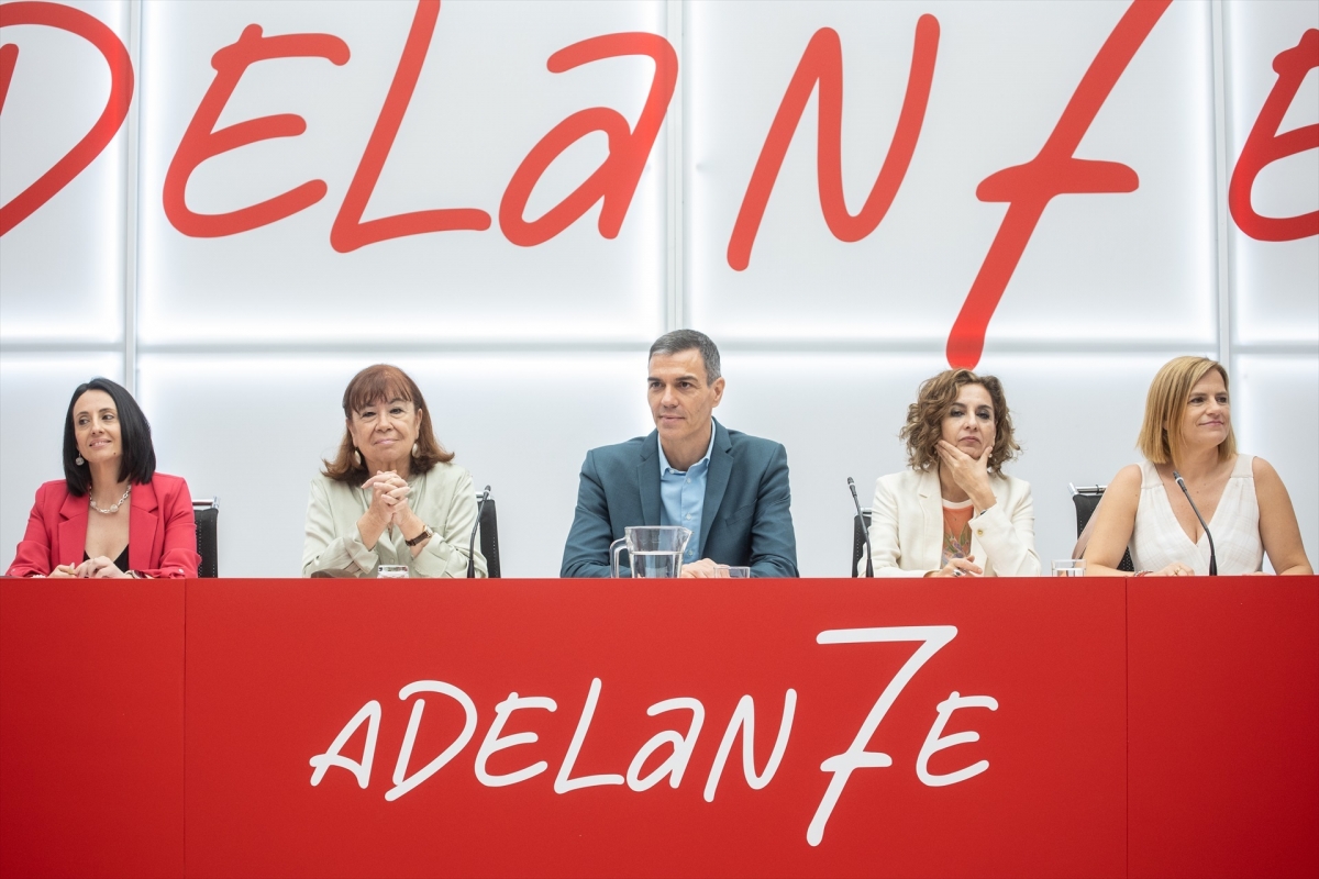 Torró, junto a Narbona, Sánchez, Montero y Bernabé en la ejecutiva del 7 de julio.