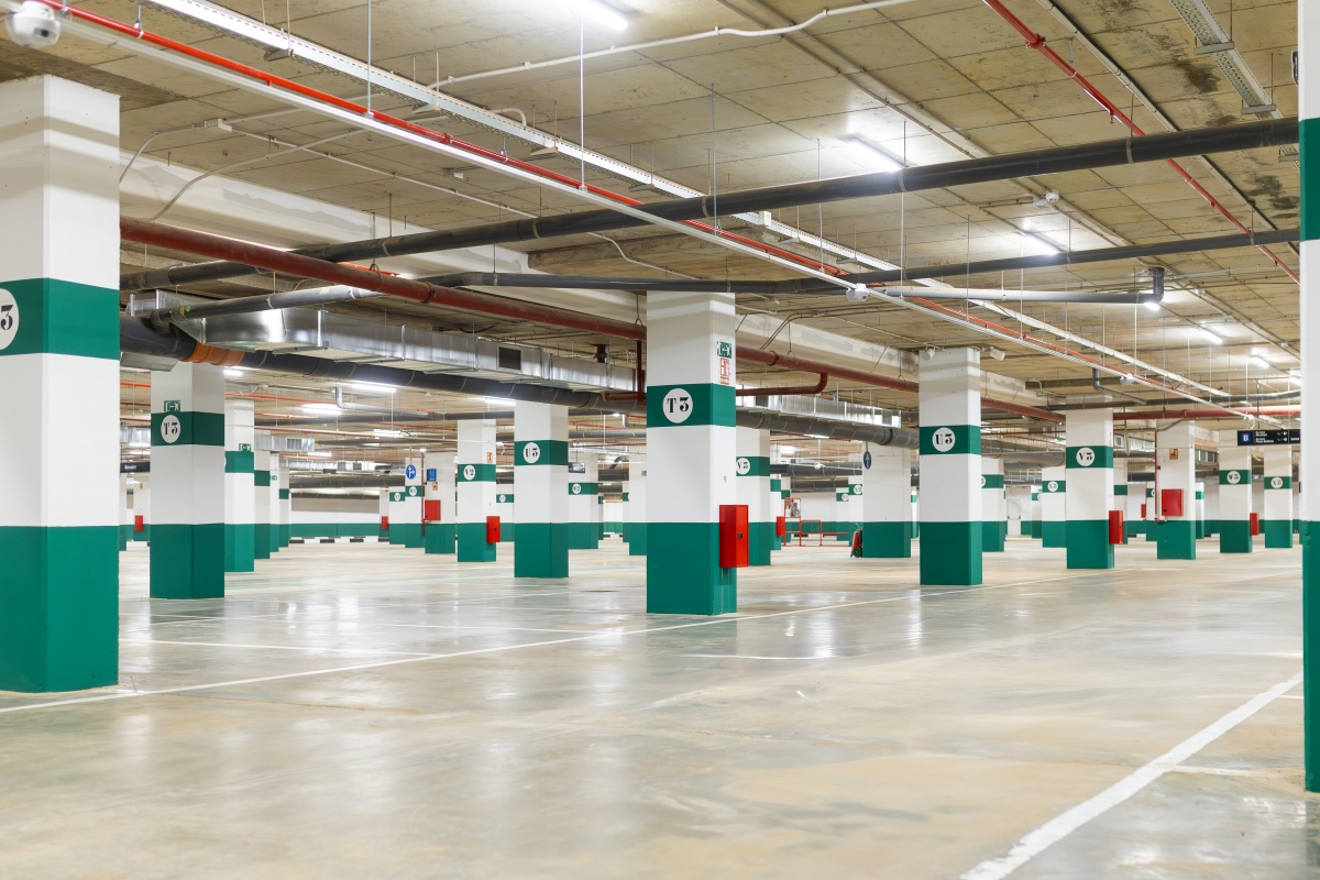 Bonaire habilita las primeras 1.000 plazas del parking subterráneo tras la Dana
