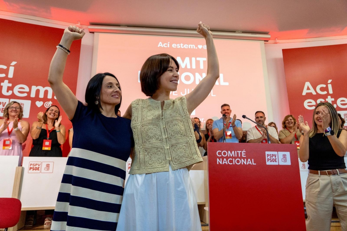La secretaria general del PSPV-PSOE y ministra de Ciencia, Diana Morant, y la secretaria de Organización del PSOE, Rebec - Foto: PSPV La secretaria general del PSPV-PSOE y ministra de Ciencia, Diana Morant, y la secretaria de Organización del PSOE, Rebec