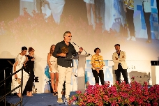 Javier Fesser gana el 48º Festival de Cine de Elche con el cortometraje 'Depredador'