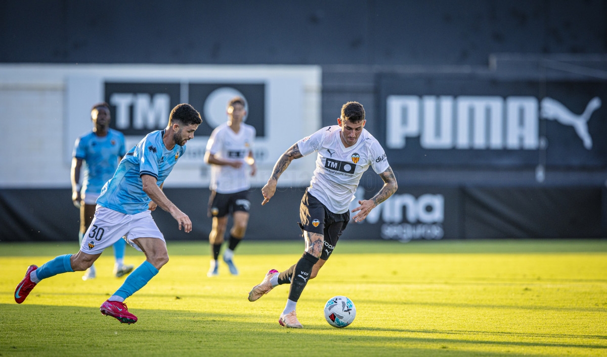 El Valencia CF pierde en el estreno de la pretemporada ante el Castellón