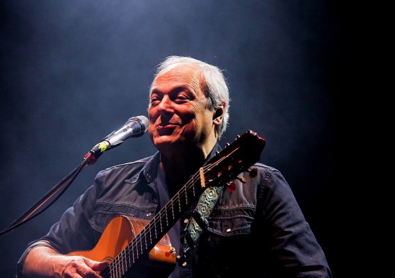 Toquinho recibe el Premio La Mar de Músicas y cantará junto a Pablo Alborán, Pasión Vega y Valeria Castro