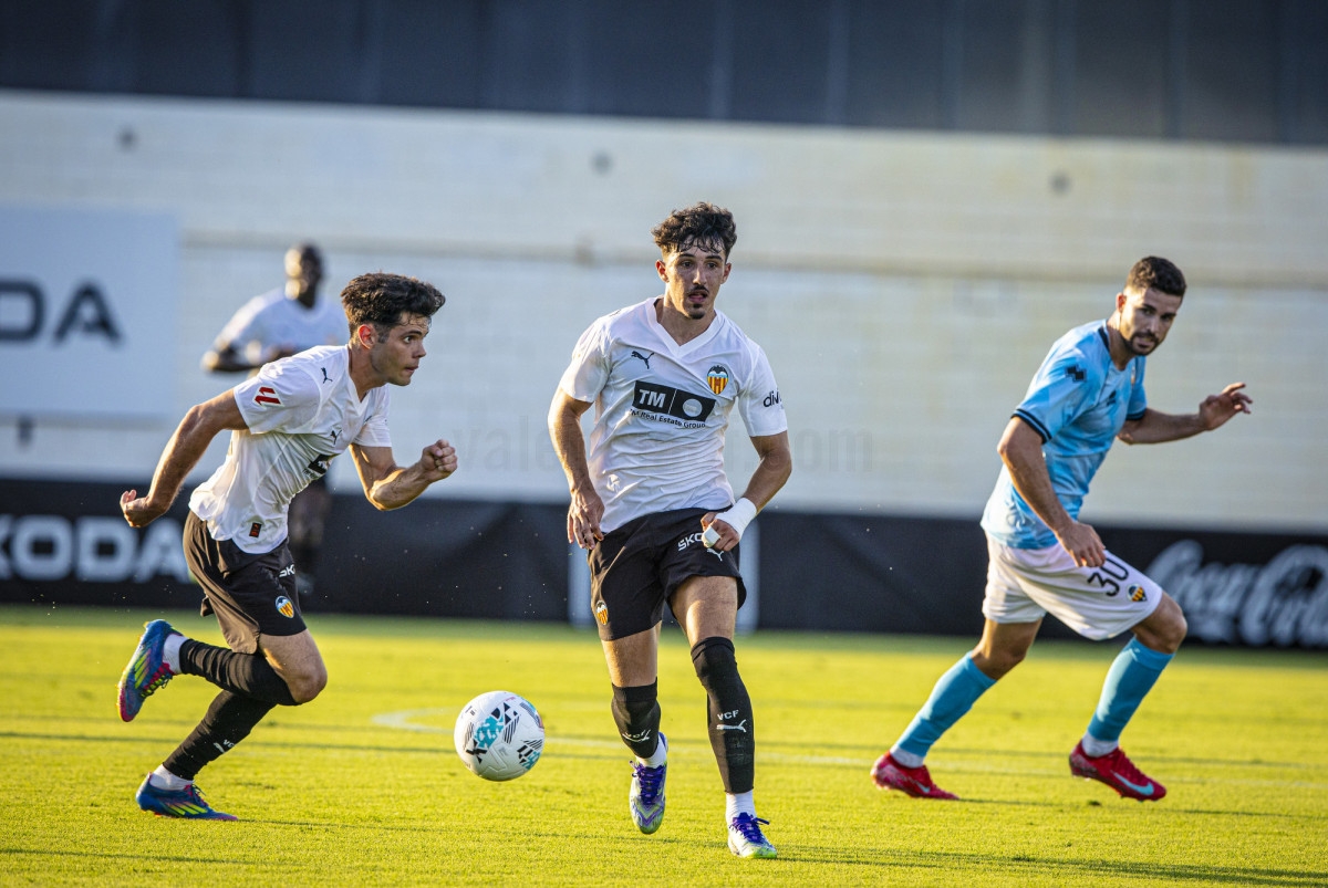 À Punt retransmitirá el Valencia – Leganés, segundo test para los de  Corberán